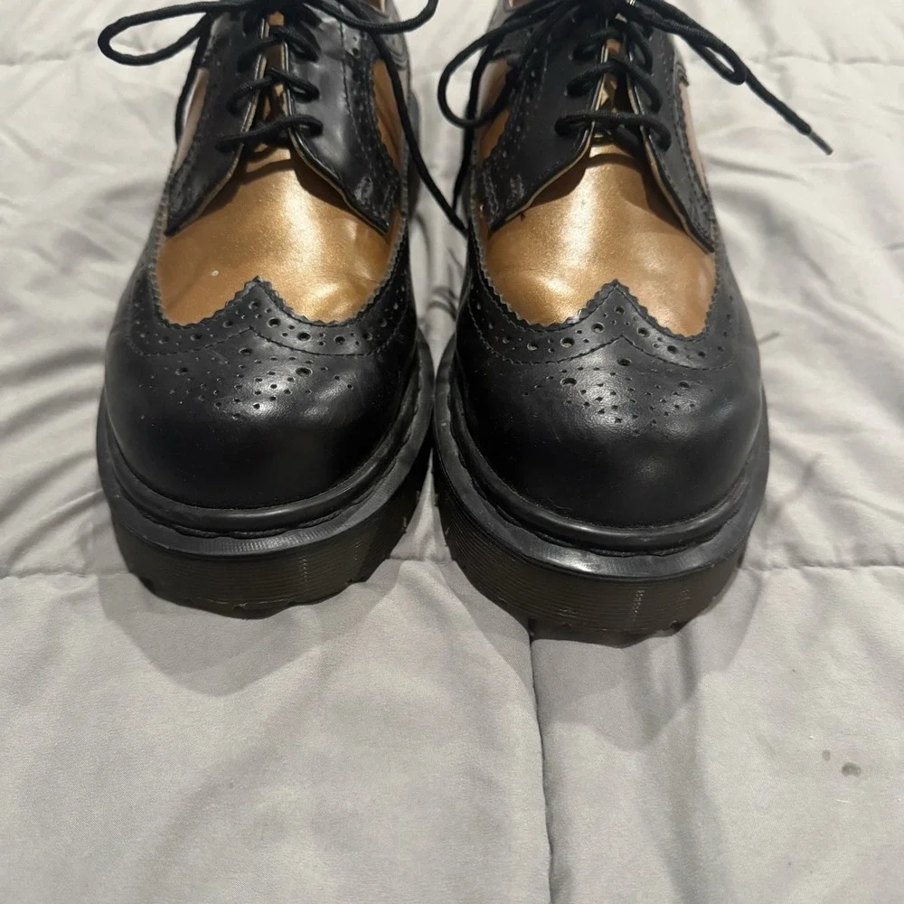 Vintage 90's Dr. Martens Bex 3989 Black Gold Wingtip Brogue Oxfords Y2K Size 5